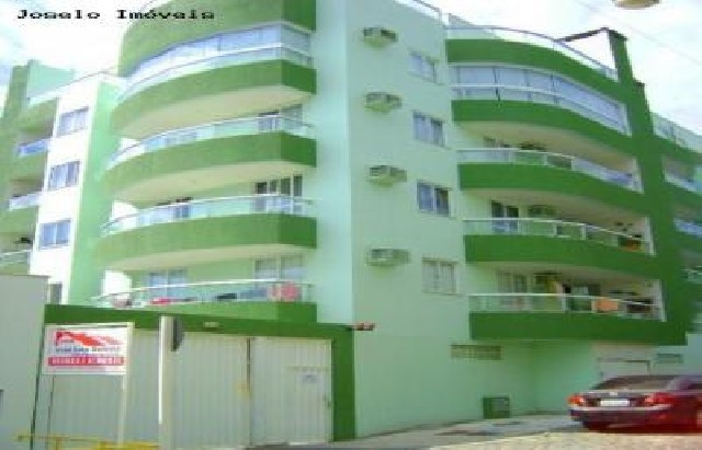 Apartamento 70m da praia de bombas com wifi